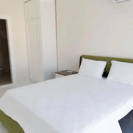 Petrum Sunset Hotel de apartamente