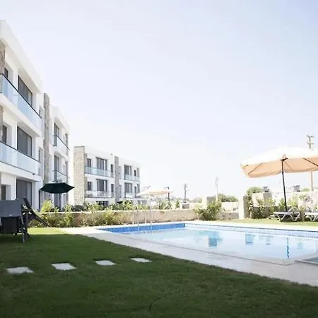 Petrum Sunset Hotel de apartamente *